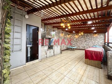 Se Vende Duplex En Zona Centrica De Zarate