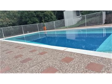 Vendo Hermosa casa en la Avenida Centenario, Armenia -Quindio