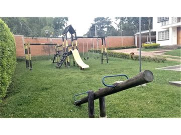 Vendo Hermosa casa en la Avenida Centenario, Armenia -Quindio