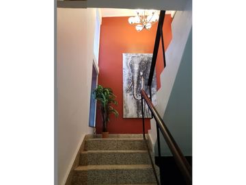 VENTA DE CASA/ OFICINA/ LOCAL /CENTRICO