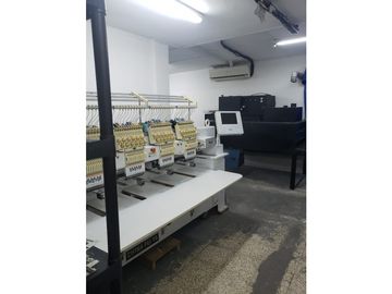 VENTA DE CASA/ OFICINA/ LOCAL /CENTRICO