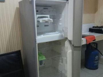 Furnish rapi, 2br greenbay pluit, siap tinggal