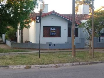 Chalet en venta en Ezpeleta Este