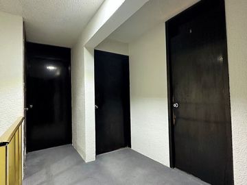 Casa en Valle Dorado (Ideal para remodelar)