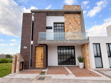 Casa en venta con BONO de descuento $100,000 en Minas de la Plata,