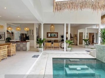 For Sale 3BR Tropical Paradise Villa at Umalas Bali
