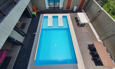 For Sale: 5 Bedroom House in Maribago, Lapu-Lapu