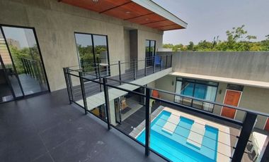 For Sale: 5 Bedroom House in Maribago, Lapu-Lapu