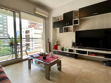 Departamento de  2 AMBIENTES en venta