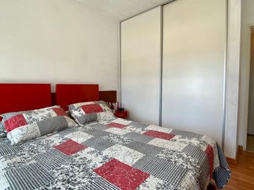 Departamento de  2 AMBIENTES en venta
