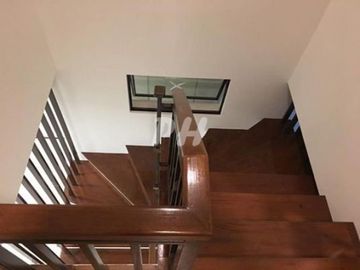 PH947 Townhouse in Project 8 for sale At 8.2M