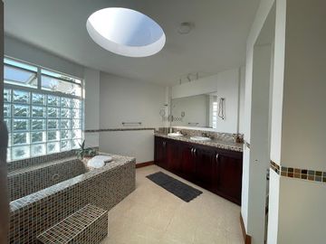 VENTA de CASAS en PEREIRA