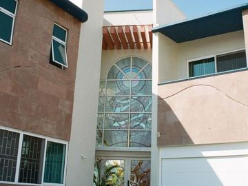 BOCA DEL RÍO COSTA DE ORO VENDO AMPLIA RESIDENCIA ALBERCA