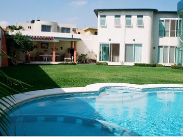 BOCA DEL RÍO COSTA DE ORO VENDO AMPLIA RESIDENCIA ALBERCA
