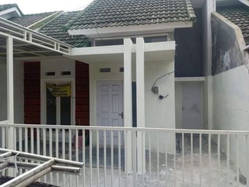 RUMAH DE SOETTA TEGALGONDO MALANG
