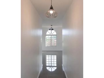 SE VENDE HERMOSA CASA EN VILLA LUCRE- ALTOS DE SAN RAFAEL  REMODELADA