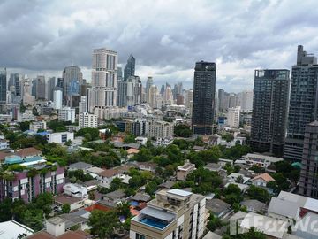 2 Bedroom Condo for sale at Rhythm Sukhumvit 36-38