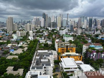 2 Bedroom Condo for sale at Rhythm Sukhumvit 36-38