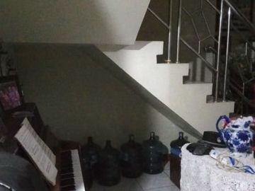 Rumah Siap Huni Lokasi Strategis, TURUN HARGA