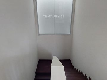 Dijual Rumah Bagus Dalam Townhouse Di Pondok Labu