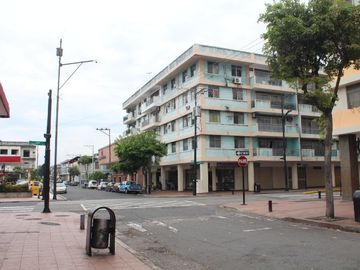 Center Town Guayaquil: Se Vende Apartamento en 9 de Octubre - Guayaquil