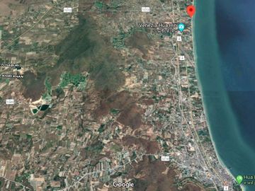 LUXURY HUA HIN 3 BED / 3 BATH CORNER CONDO WITH POOL AND SEA VIEWS!!!
