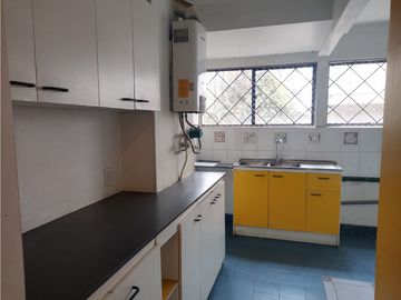 VENTA DE DEPARTAMENTO EN PROVIDENCIA, BARRIO ITALIA