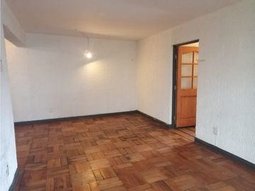 VENTA DE DEPARTAMENTO EN PROVIDENCIA, BARRIO ITALIA