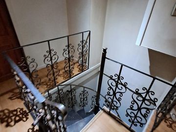 Hermosa Casa en venta de 6 dorm. en Lo Figueroa sitio de 1ha