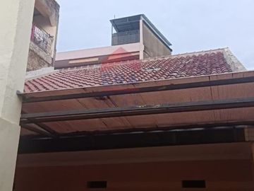 Rumah Sarijadi Sarimadu dua kavling di jadikan satu