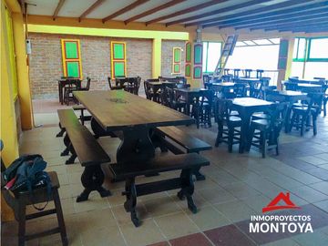 Casa campestre comercial sobre la vía hacia Altagracia, Pereira