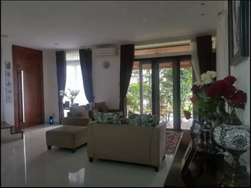 Rumah Bagus Di Sektor 9 (Cpa 4331.BR)