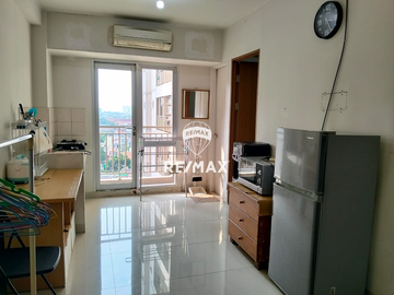 Disewakan 2 Bedroom Oak Tower B – Fasilitas Bintang 5, Lantai 9, Sky Garden & Pool, Pulo Gadung