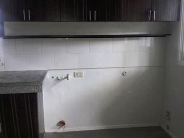 Cozy house for rent inside a gated Subdivision along Fil-am