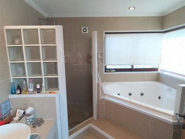 Casa en Venta en mantagua 12010