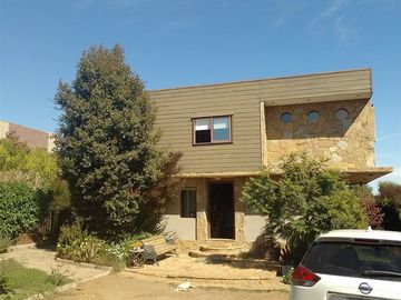 Casa en Venta en mantagua 12010