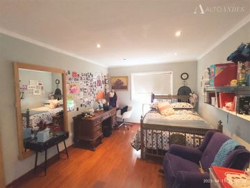 Casa en Venta en mantagua 12010
