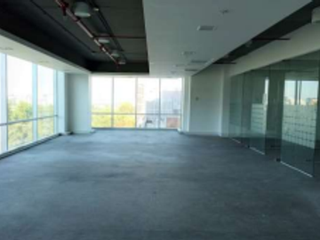 Oficina en arriendo en Las Condes