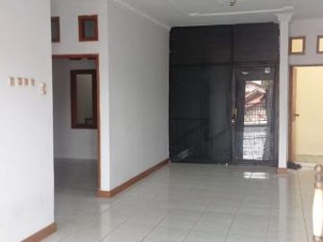 DISEWAKAN RUMAH/KANTOR DI JL. KALIBATA UTARA PANCORAN JAKARRTA SELATAN