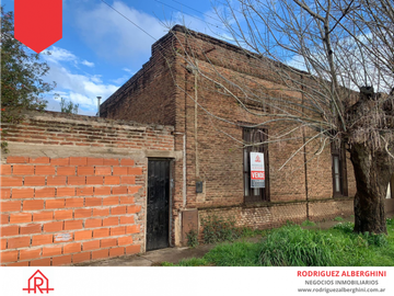 Casa a reciclar (Calle 20 e/31 y 33)