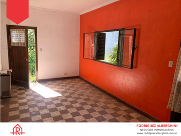 Casa a reciclar (Calle 20 e/31 y 33)