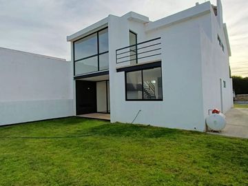 Casa en Venta en Residencial de Hdas Tequisquiapan Queretaro