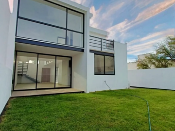 Casa en Venta en Residencial de Hdas Tequisquiapan Queretaro