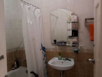 DIJUAL CEPAT RUMAH BAGUS TERAWAT DI TELAGA GOLF SAWANGAN DEPOK