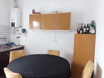 VENTA / PERMUTA - CASA PH DE 2 AMBIENTES C/ TERRAZA EN VENTA - RAMOS MEJIA