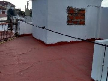 VENTA / PERMUTA - CASA PH DE 2 AMBIENTES C/ TERRAZA EN VENTA - RAMOS MEJIA