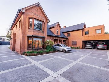 Casa en Venta en Loa Trapenses, Mall Vivo Los Trapenses