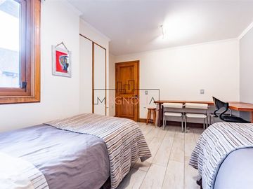 Casa en Venta en Loa Trapenses, Mall Vivo Los Trapenses