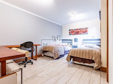 Casa en Venta en Loa Trapenses, Mall Vivo Los Trapenses