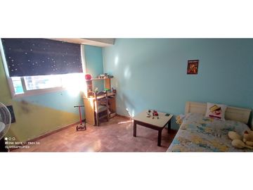 CASA 4 AMB CON TROTADORA PARA 2 AUTOS
